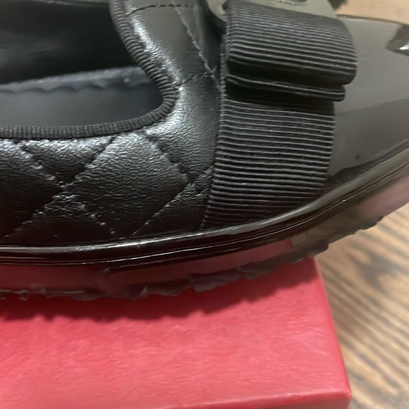 Ferragamo Lady Q Quilted Ballet Flats - 8 - Picture 6 of 11
